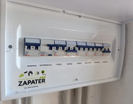 Construcciones, Electricidad y Fontanería Modesto Zapater S.L – fontanero en Morella (foto 1 de 1)